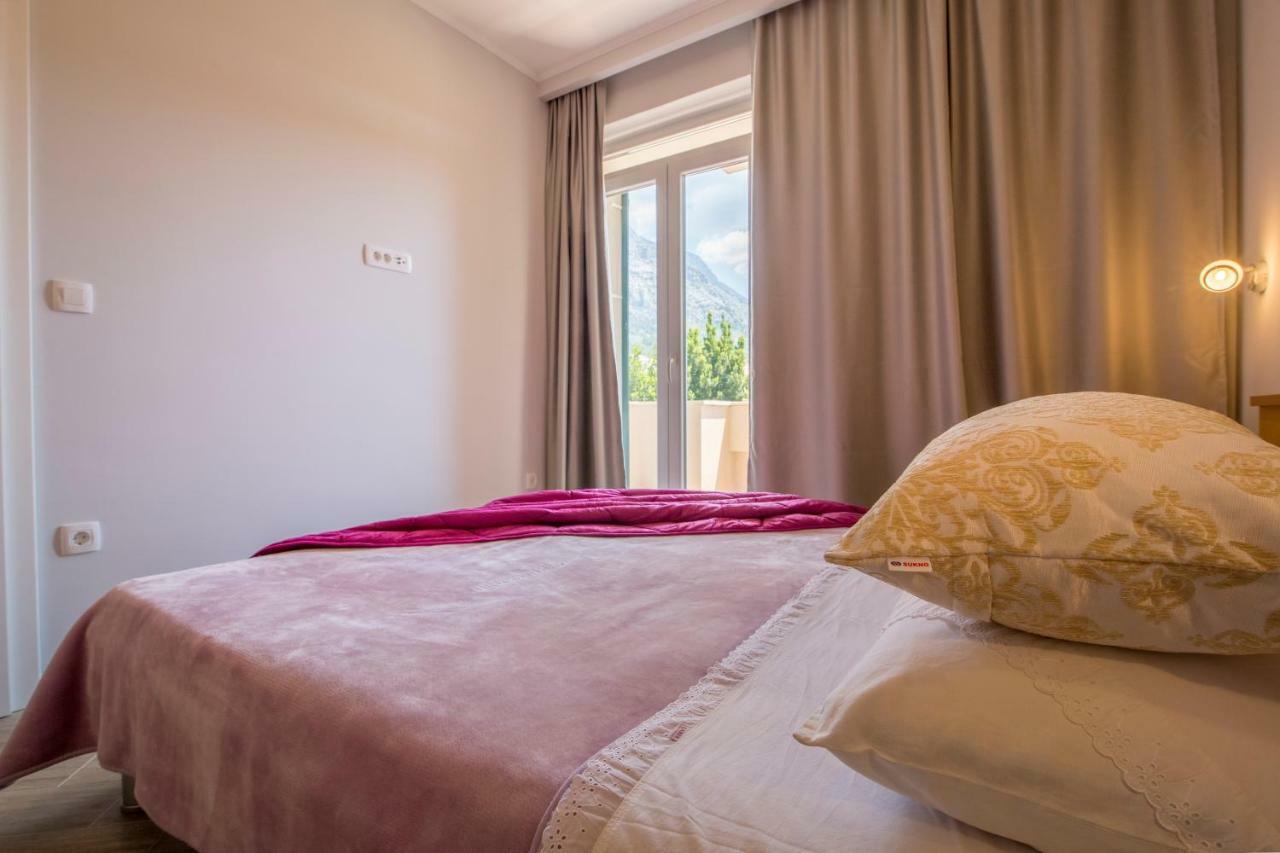 Apartments Smokva Makarska Exteriör bild