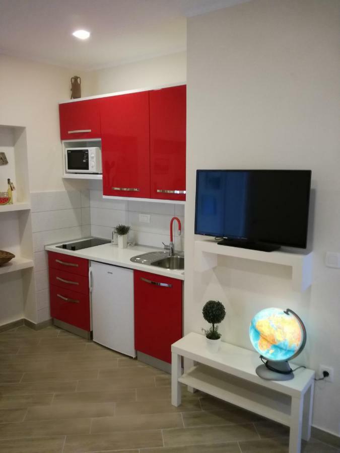 Apartments Smokva Makarska Exteriör bild